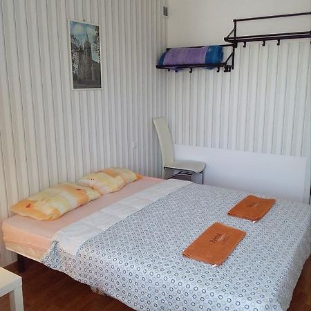 Apartment On Akademika Sakharova Ivano-Frankivszk Kültér fotó
