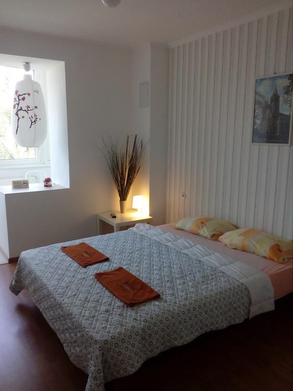 Apartment On Akademika Sakharova Ivano-Frankivszk Kültér fotó